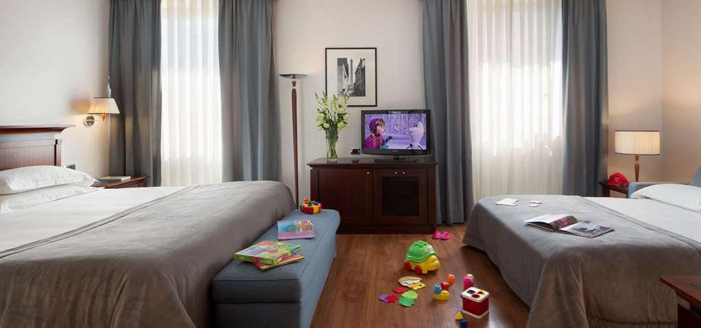 Starhotels Excelsior Bologna Amenities foto