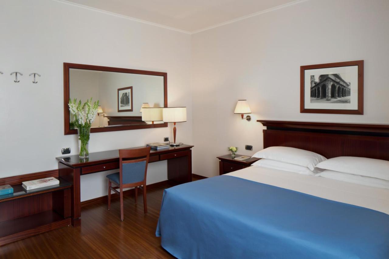 Starhotels Excelsior Bologna Esterno foto