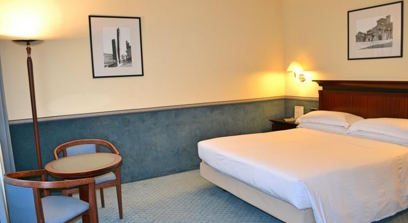 Starhotels Excelsior Bologna Esterno foto