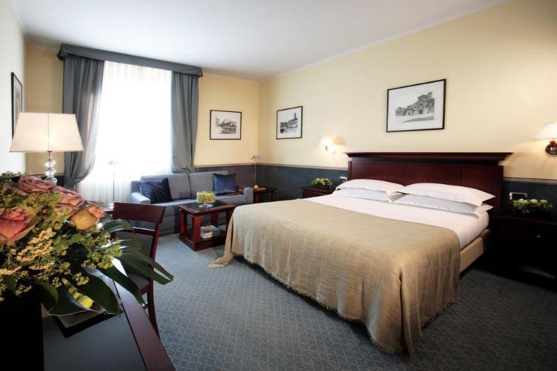 Starhotels Excelsior Bologna Esterno foto