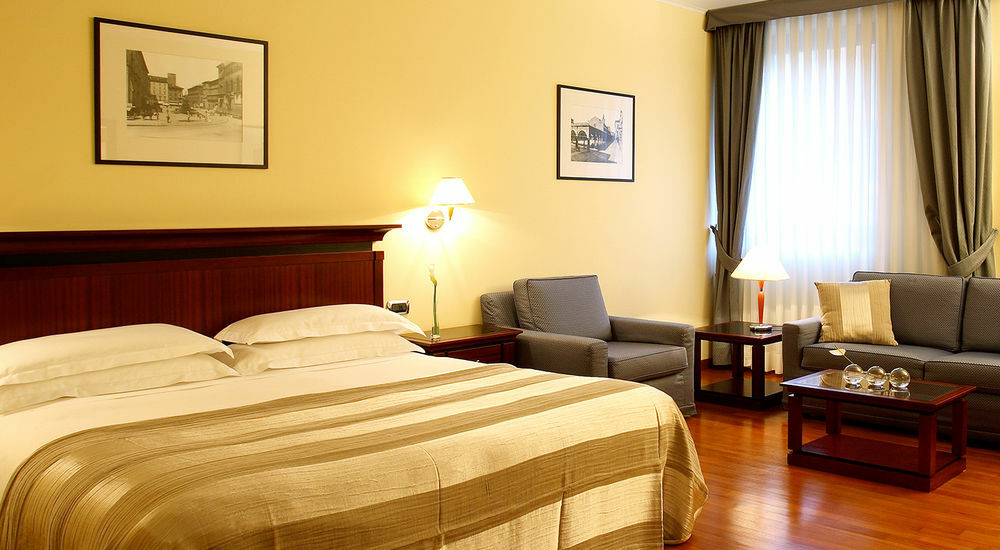 Starhotels Excelsior Bologna Esterno foto