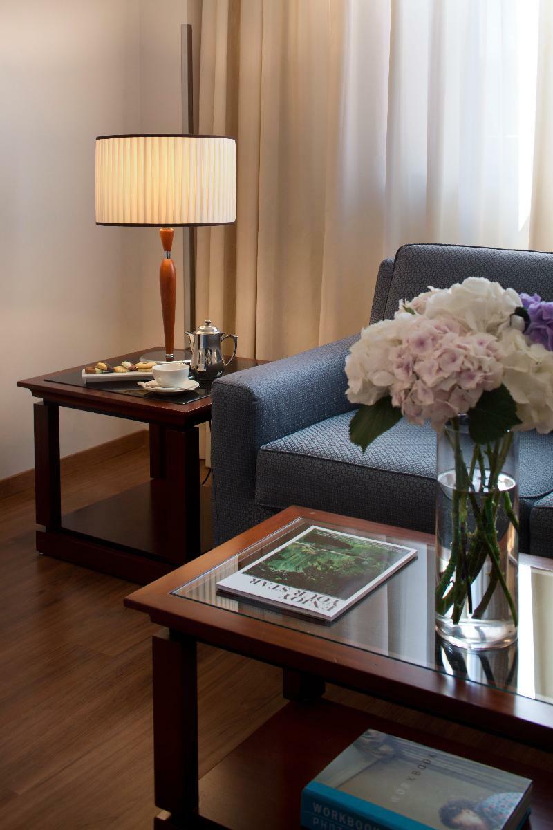 Starhotels Excelsior Bologna Esterno foto